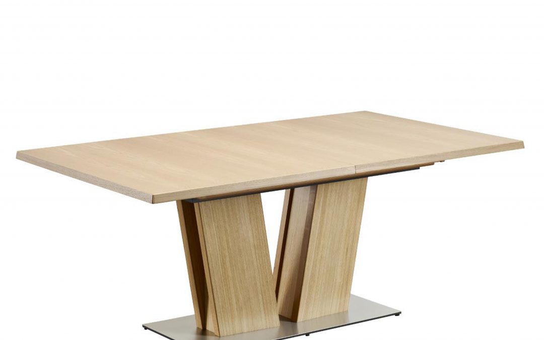 Skovby SM37 Extendable Wood Dining Table
