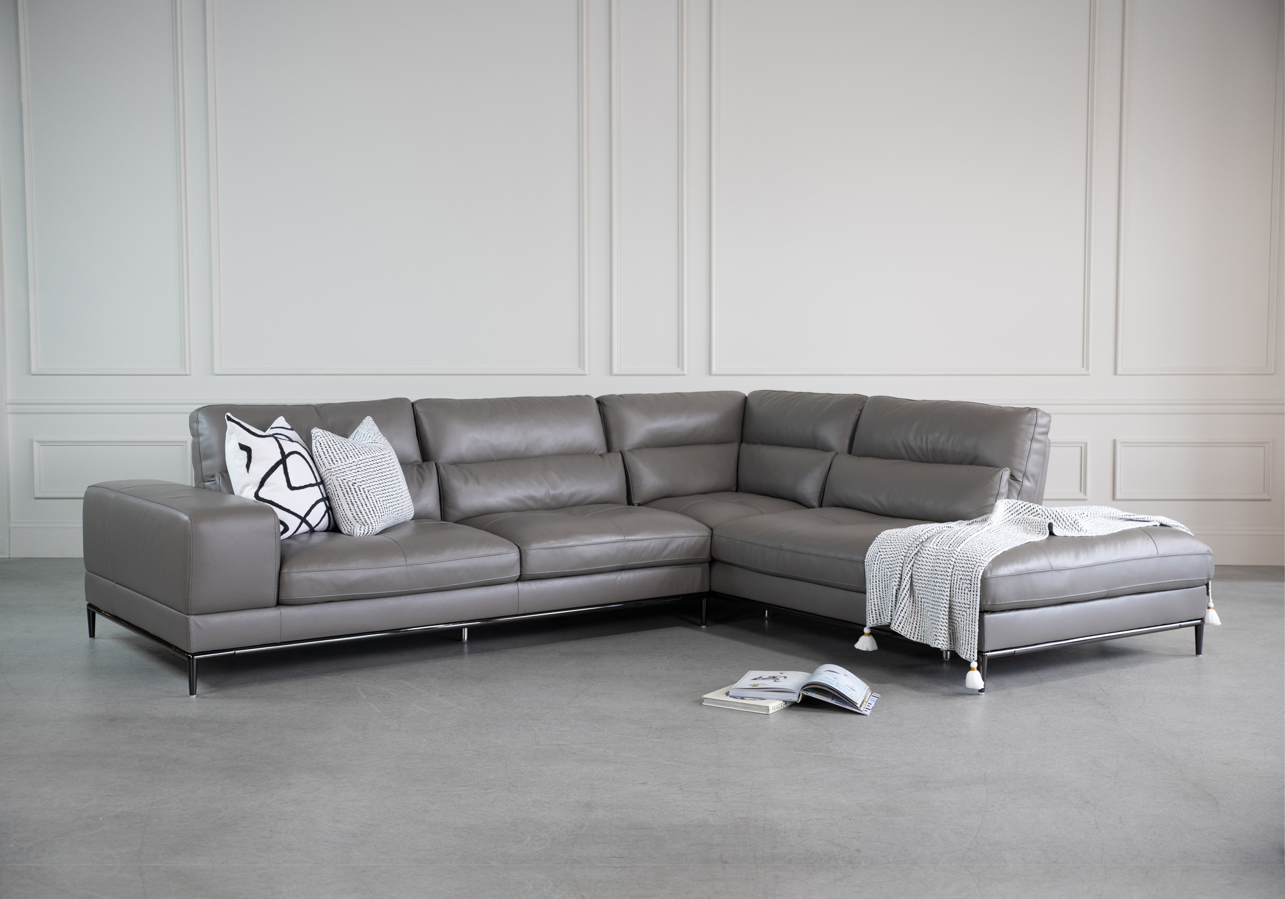 Kihei Sectional D.Grey M55 Angle Style Kihei Sectional D.Grey M55 Angle Style