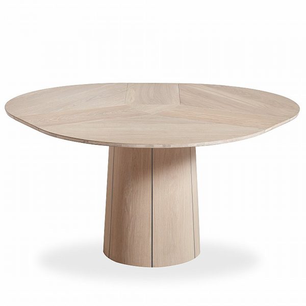 Skovby SM33 Dining Table in Oak, Extended