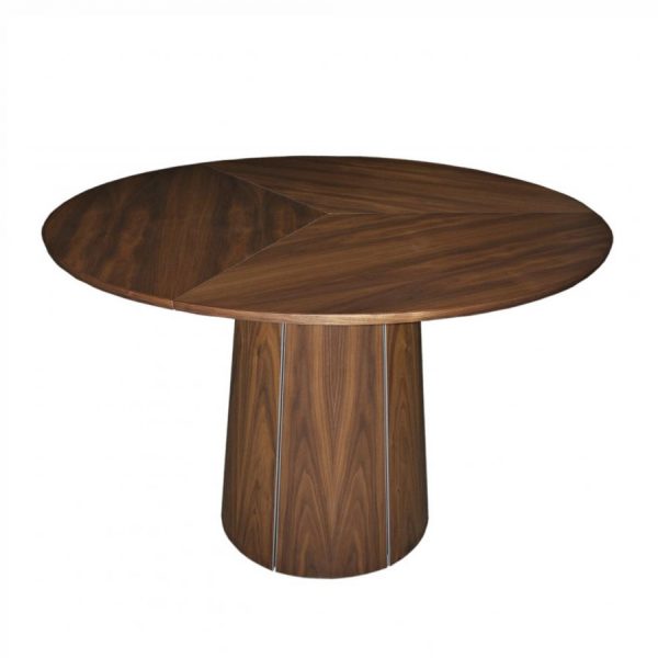 Skovby SM33 Dining Table in Oiled Walnut, Closed