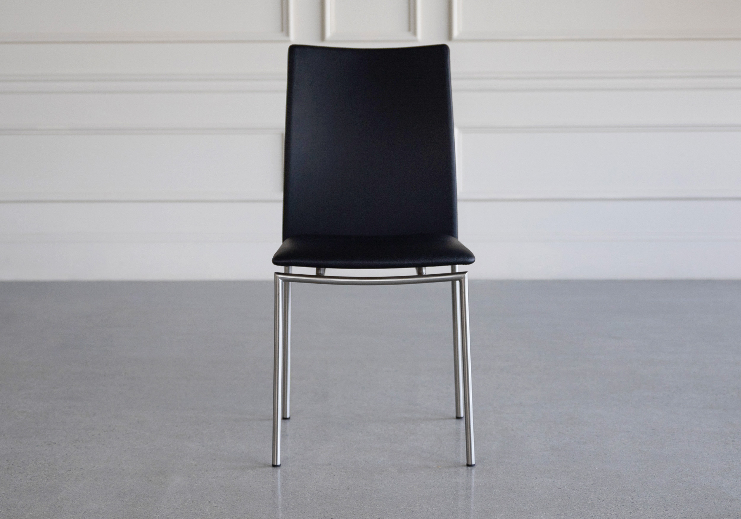 Skovby SM58 High Back Dining Chair Front