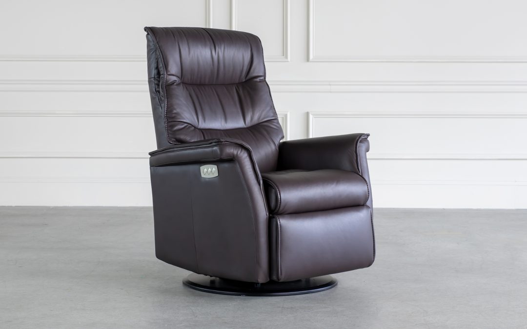 IMG Chelsea RMS Leather Power Recliner