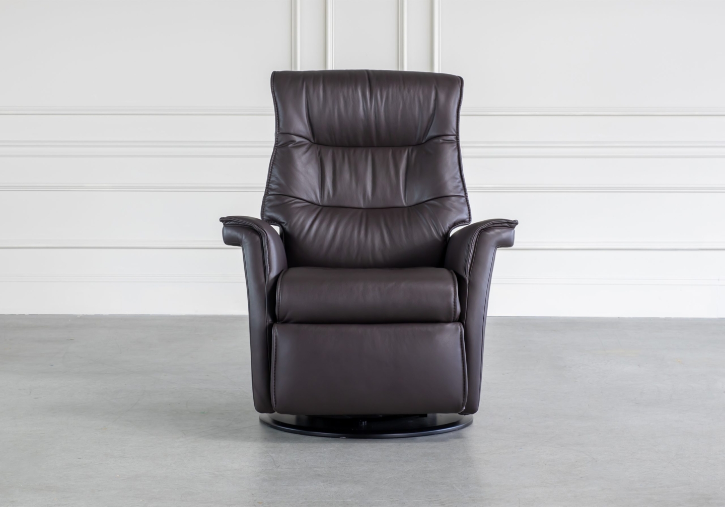 Chelsea Recliner Trend Chocolate Front