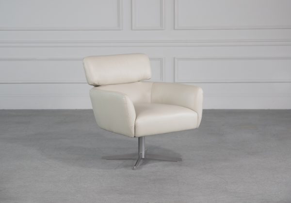 Haley Chair in White M5, Angle