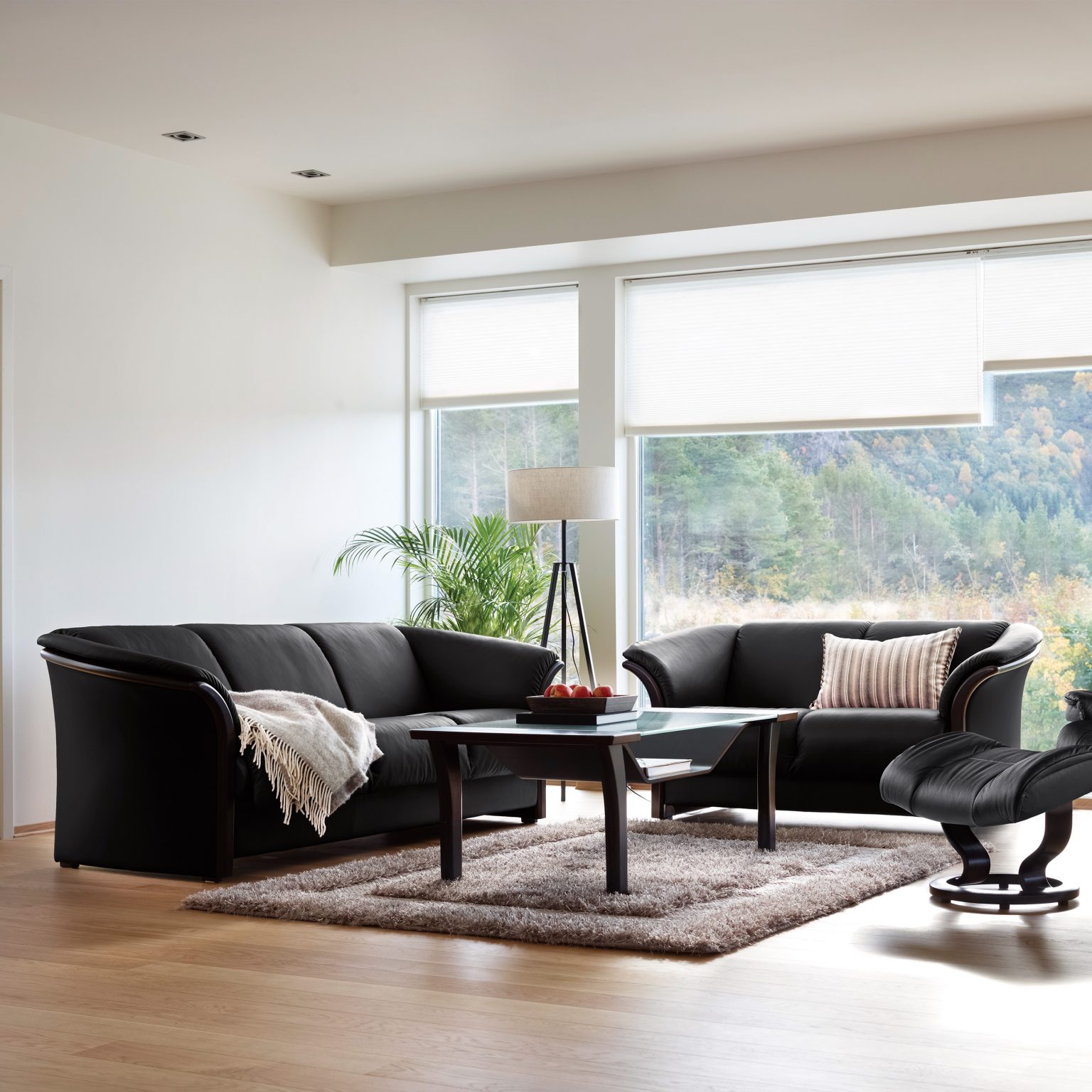 Manhatten Sofa Love black wenge 2