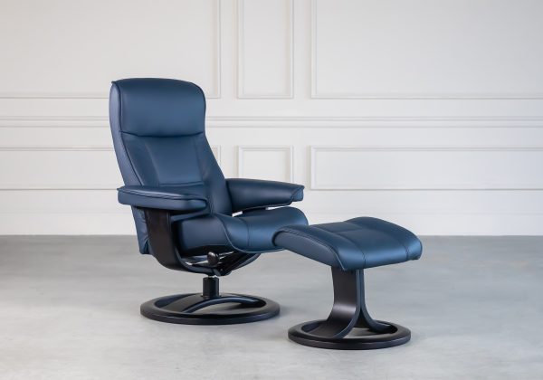 Img Nordic 21 Leather Recliner, Navy Blue Leather Recliner Chairs