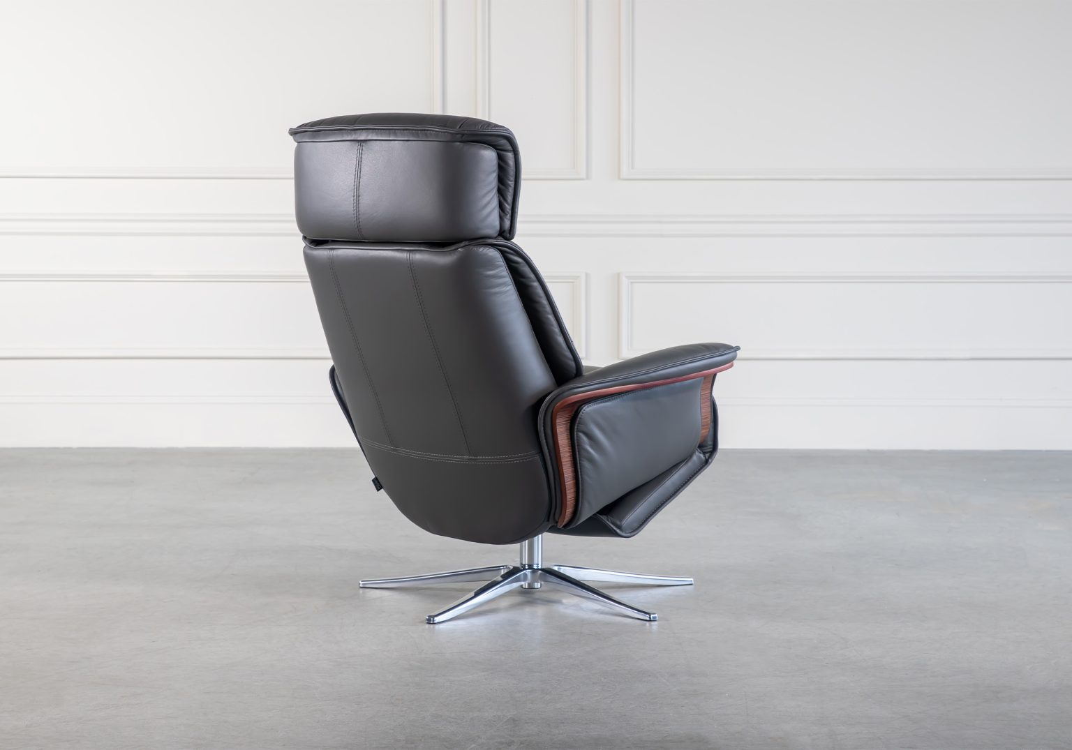 Space SPM5300 Graphite Back