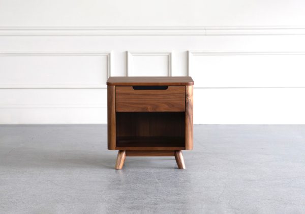 tahoe-nightstand-featured