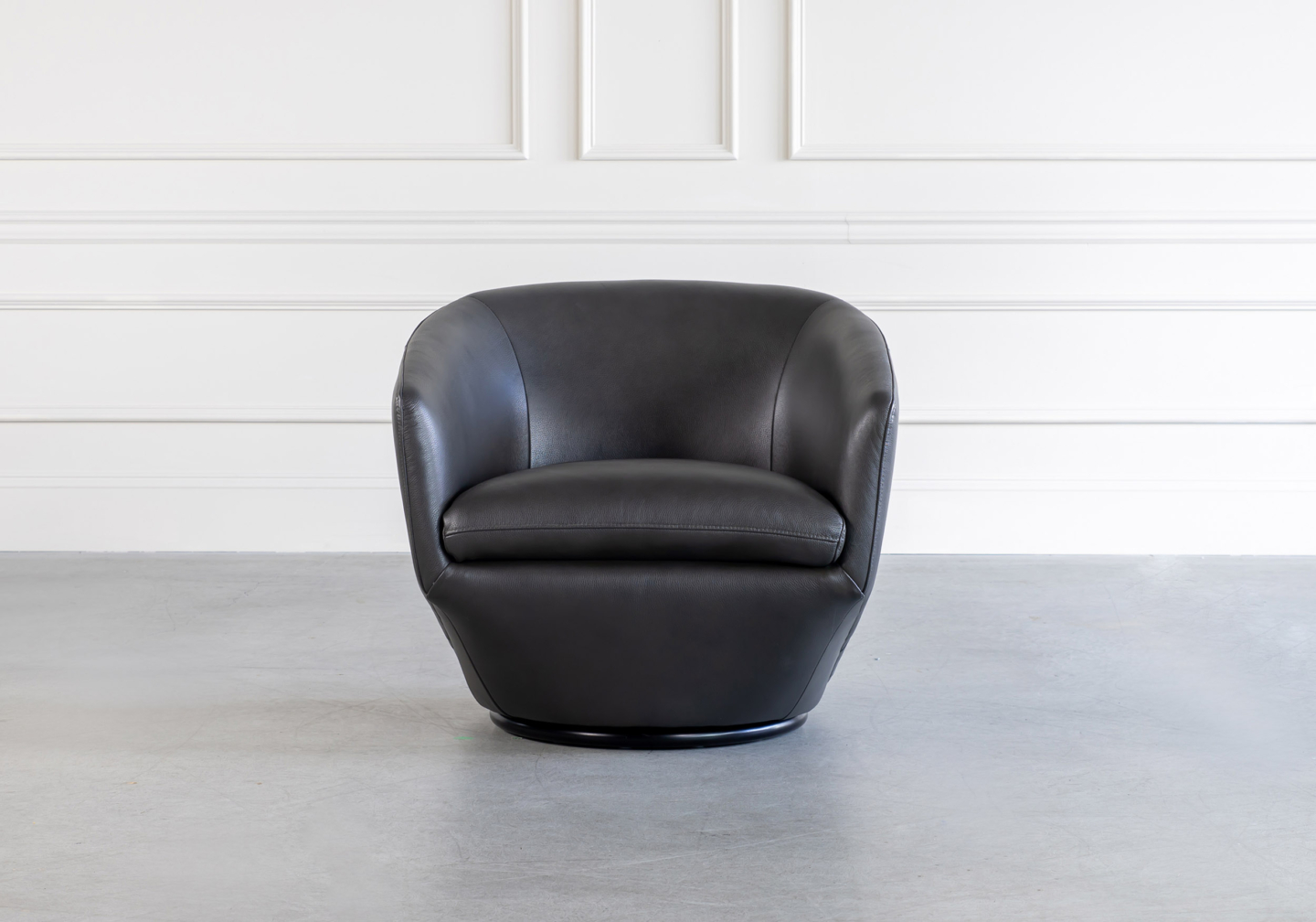 Geneva Chair Charcoal Front