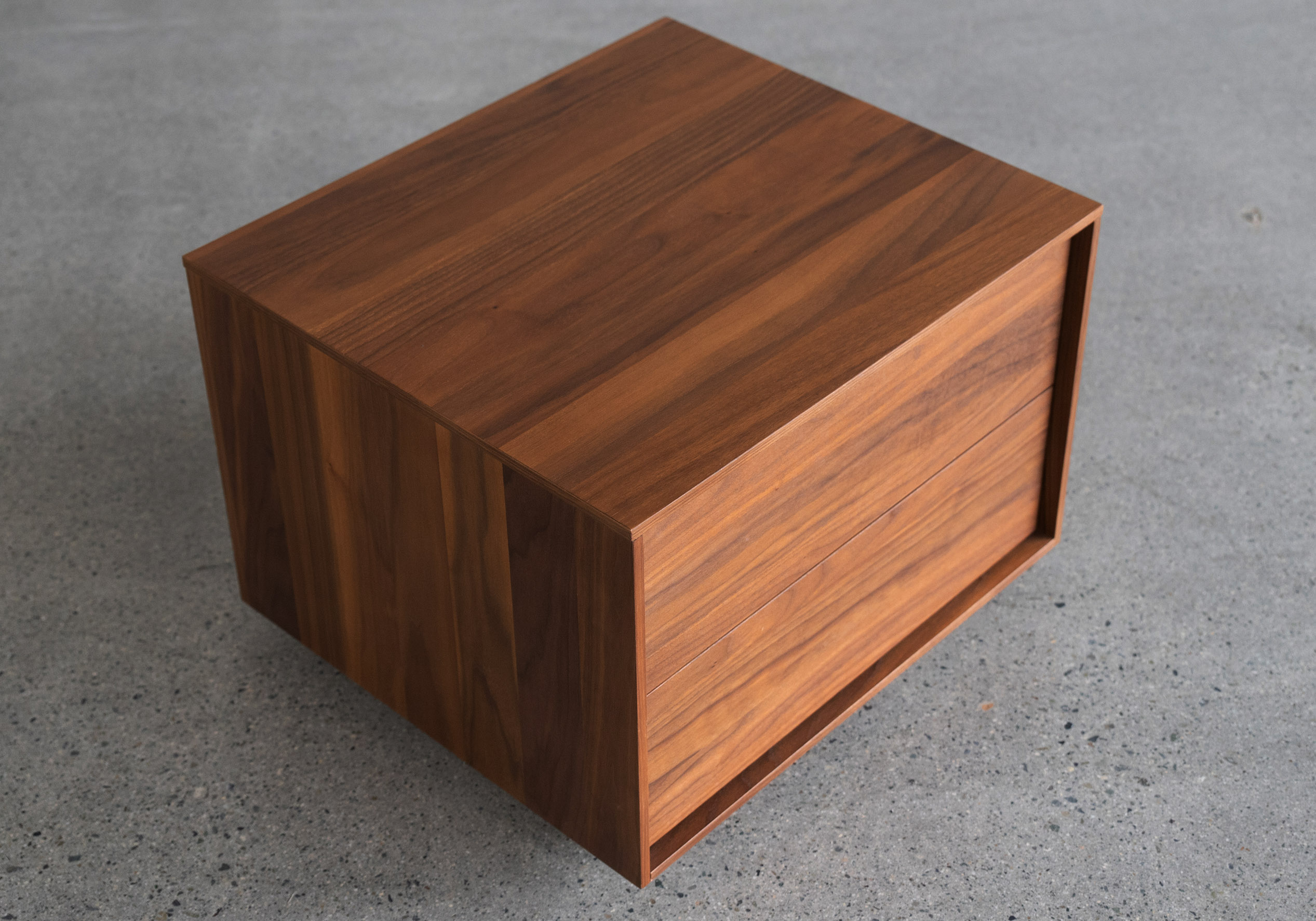 Azura Nightstand Smoked Walnut Detail 2 Azura Nightstand Smoked Walnut Detail 2