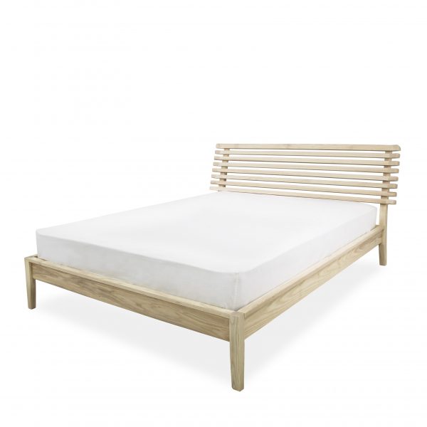 Emma Bed in Natural, Angle
