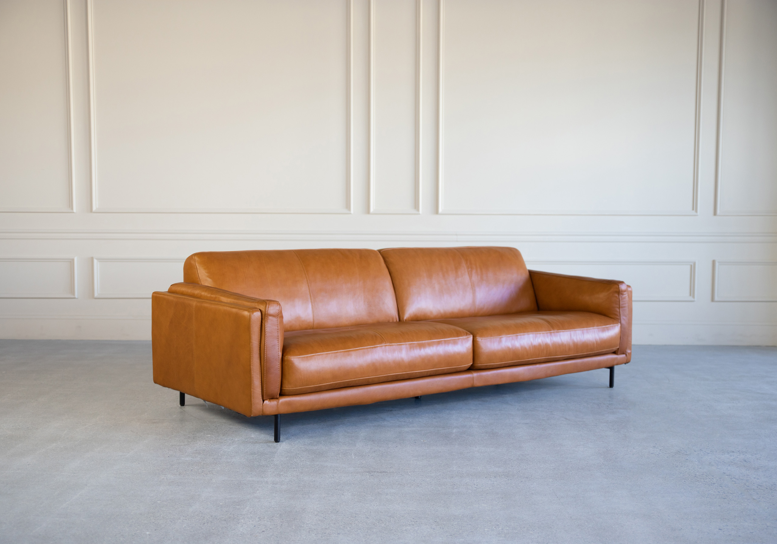 Jesper Sofa Caramel Angle 1