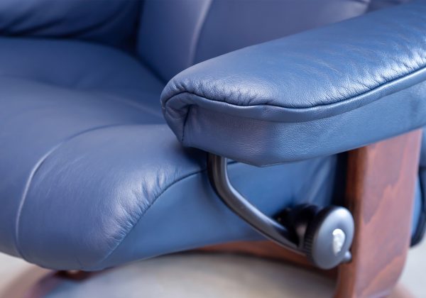 Mayfair Classic Recliner in Oxford Blue, Close Up