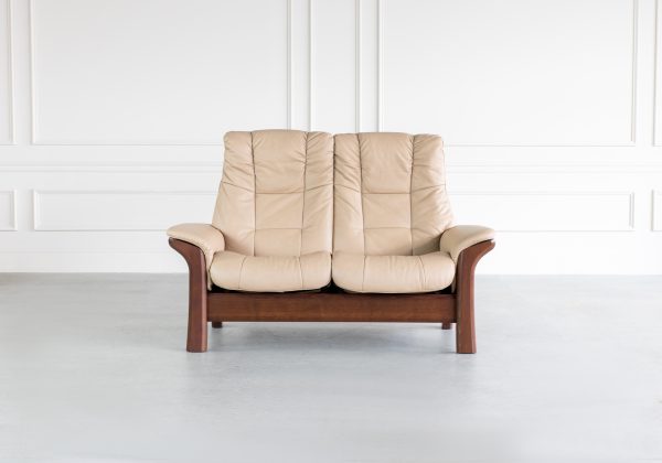 Stressless Windsor Loveseat in Paloma Sand and Walnut, Front, Featured