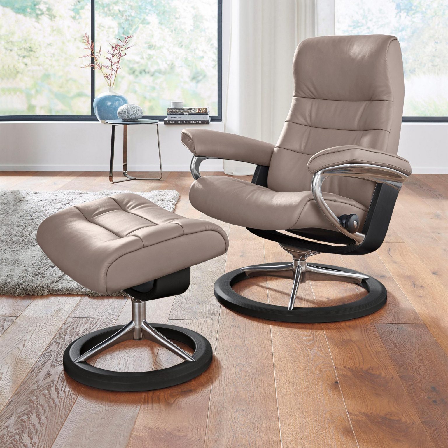 Stressless Opal Signature Recliner Silver Grey