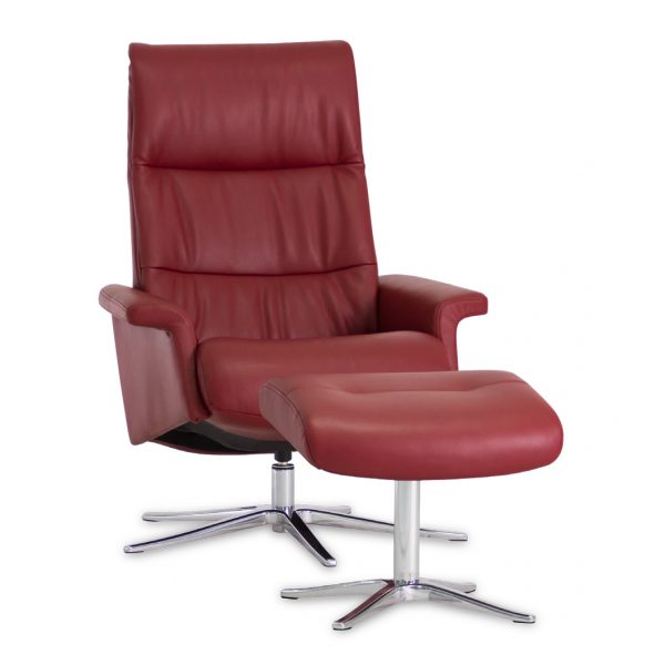IMG Space 24.24 Recliner in Ruby, Angle