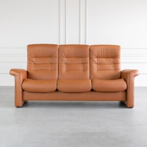 Stressless Sapphire Sofa Paloma Cognac Front Featured