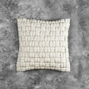 Clusp Cream 20х20 Pillow - Top Clusp Cream 20х20 Pillow - Top