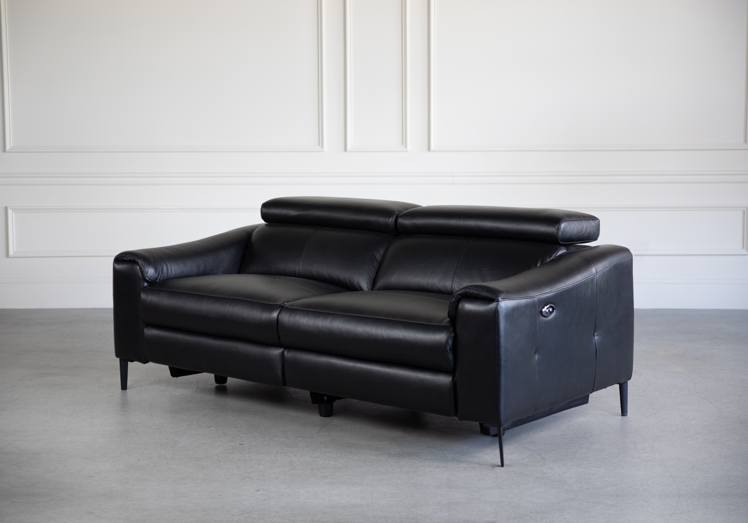 Barclay Black Leather Sofa - Angle Barclay Black Leather Sofa - Angle