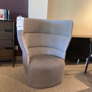 Wave HB Chair, Front