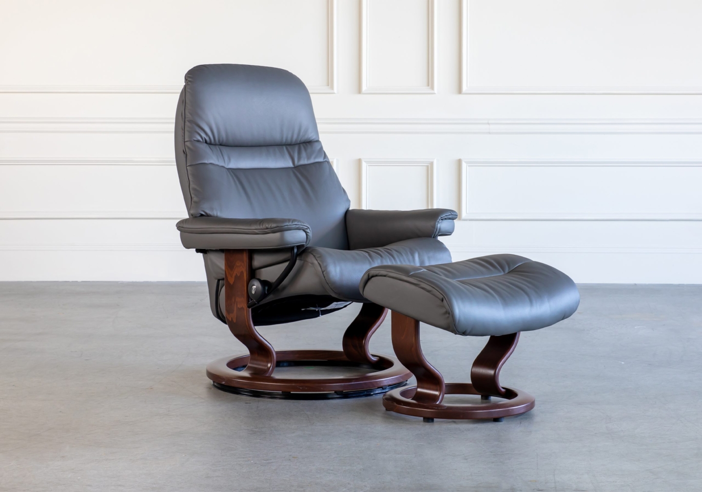 Sunrise Classic Recliner Metal Grey Angle