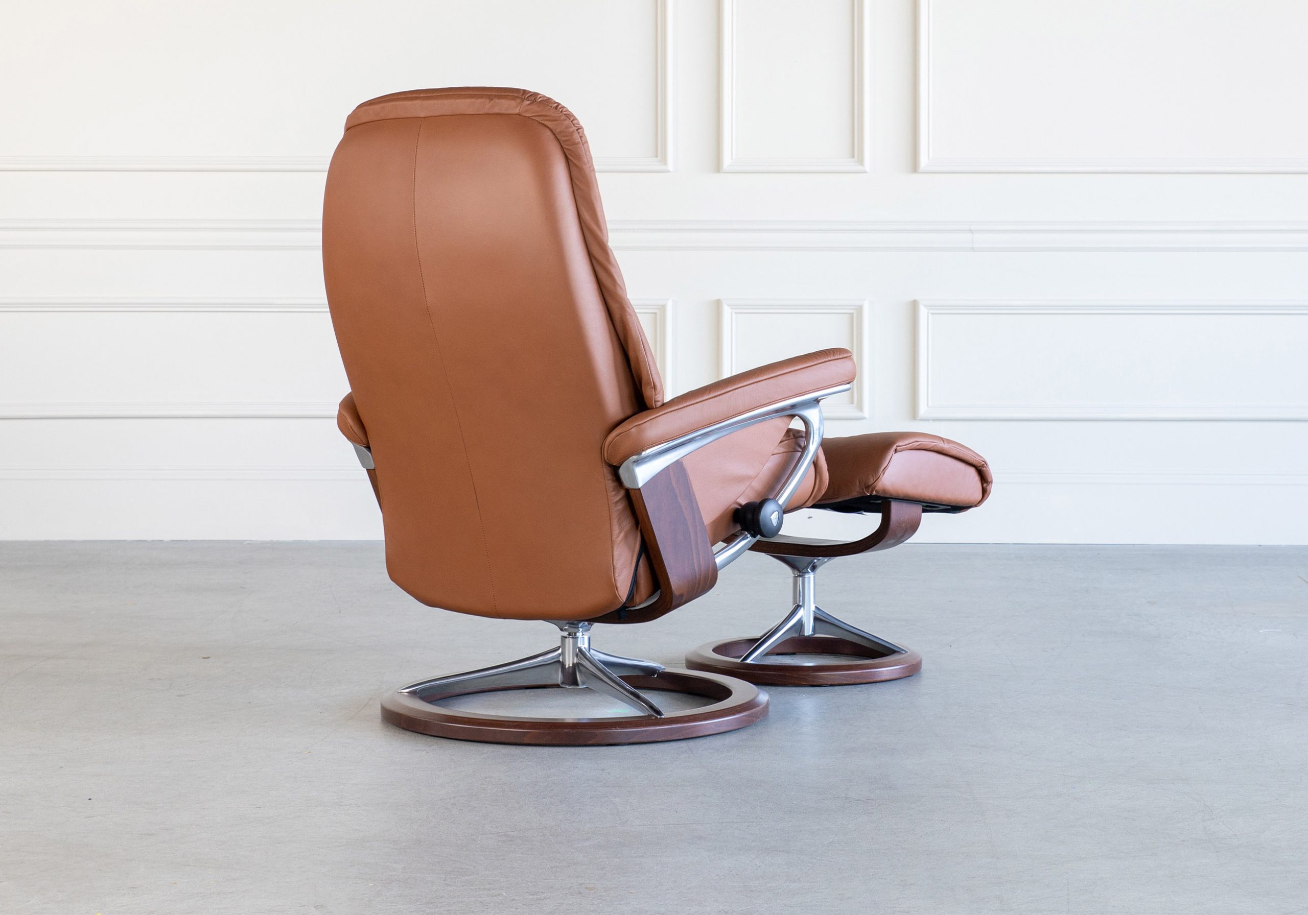 Sunrise Signature Recliner Cognac Back Sunrise Signature Recliner Cognac Back