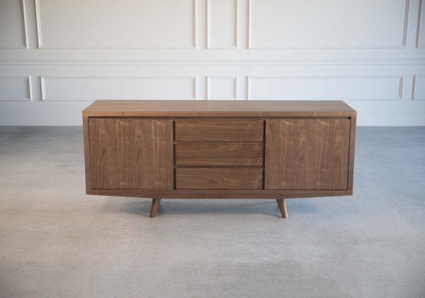 Leon Sideboard Front, Walnut