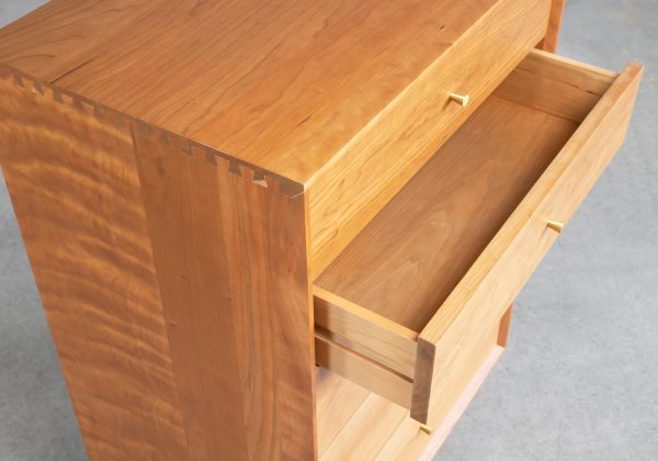 Axel High Chest in Cherry, Detail