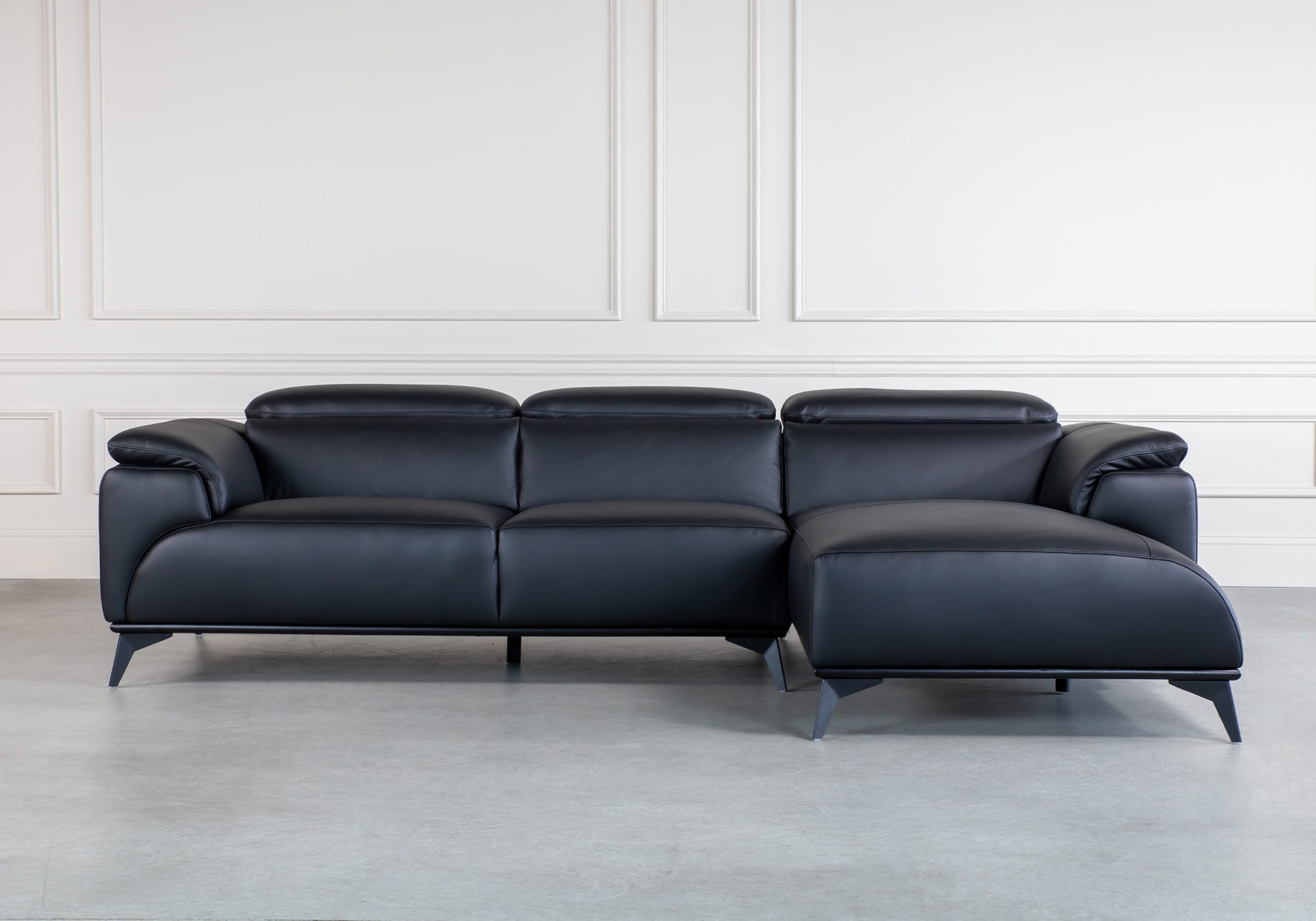 Baker Sectional Black Front SR