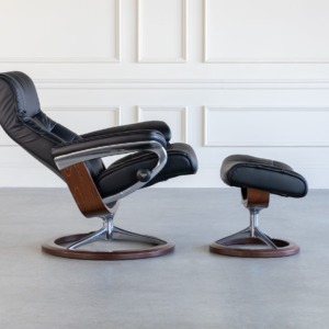 Opal Classic Recliner Black Recline Opal Classic Recliner Black Recline