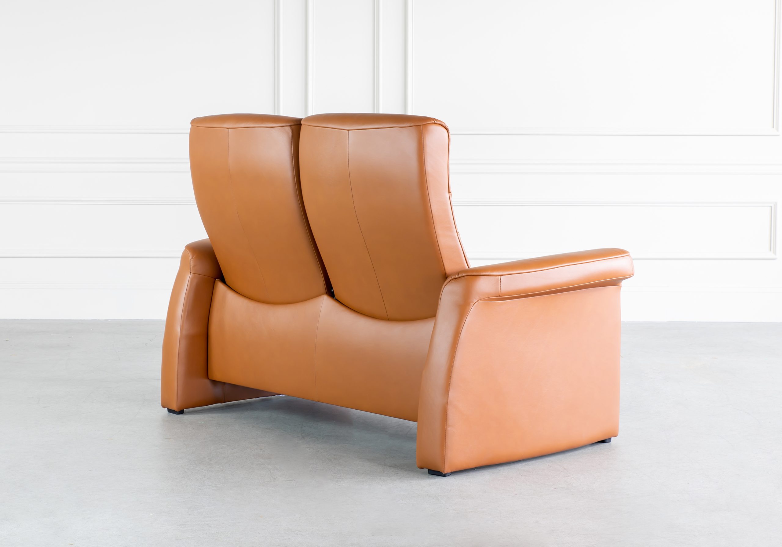 Stressless Sapphire Loveseat Paloma Cognac Back Stressless Sapphire Loveseat Paloma Cognac Back