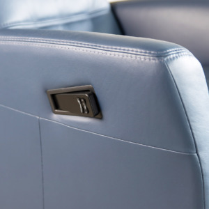 King Lift Chair Midnight Detail Remote King Lift Chair Midnight Detail Remote