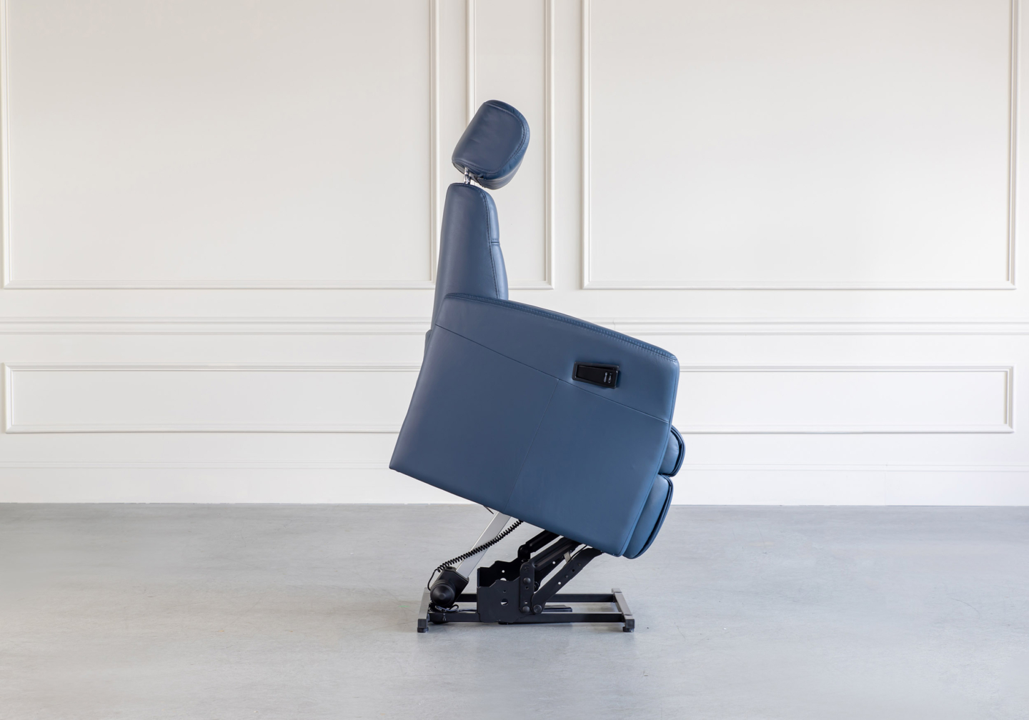 King Lift Chair Midnight Lift