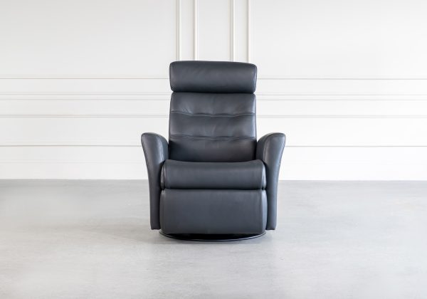 King Recliner in Onyx, Front
