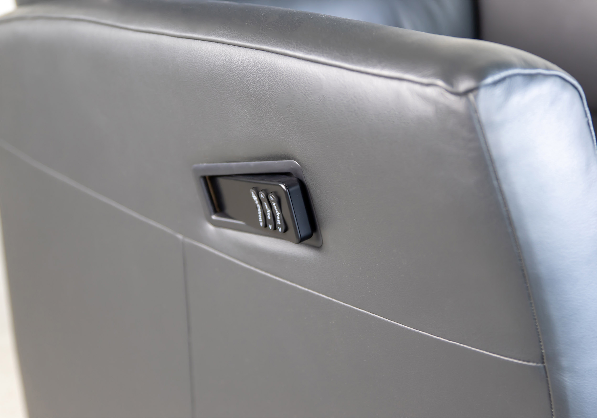 Queen Multi Function Recliner Detail Remote Onyx Queen Multi Function Recliner Detail Remote Onyx