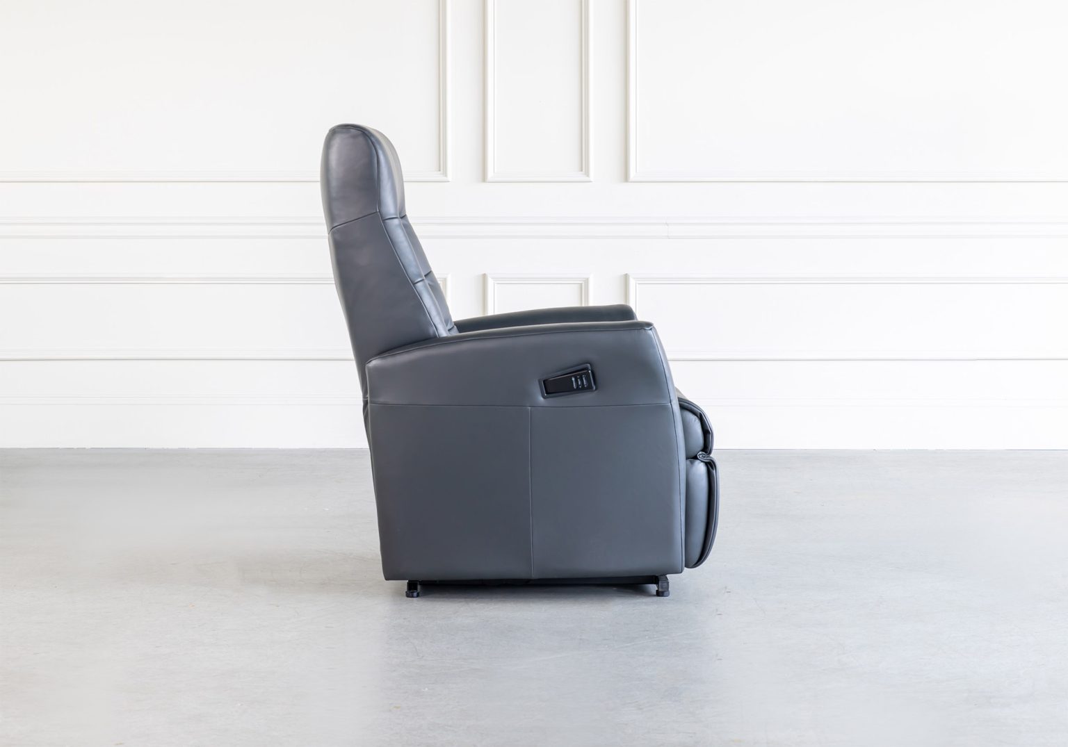Queen Multi Function Recliner Side Onyx