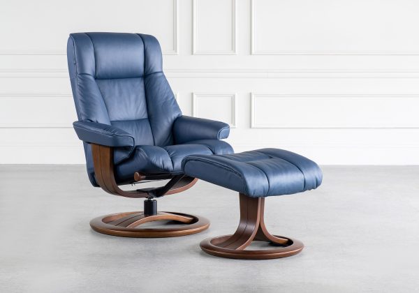 Magic Recliner in Midnight Blue, Angle