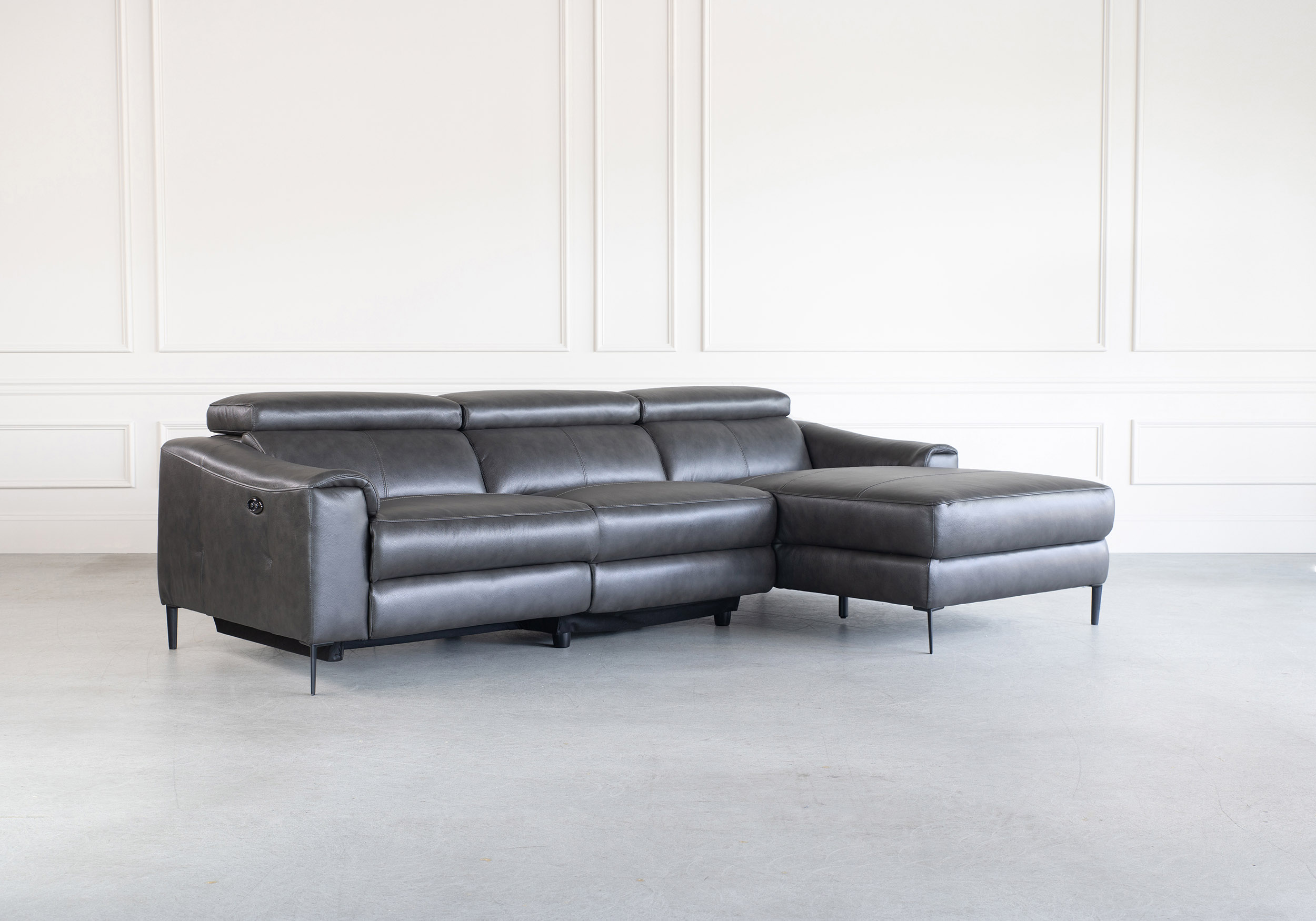 Barclay Small Sectional Charcoal Grey Angle SR