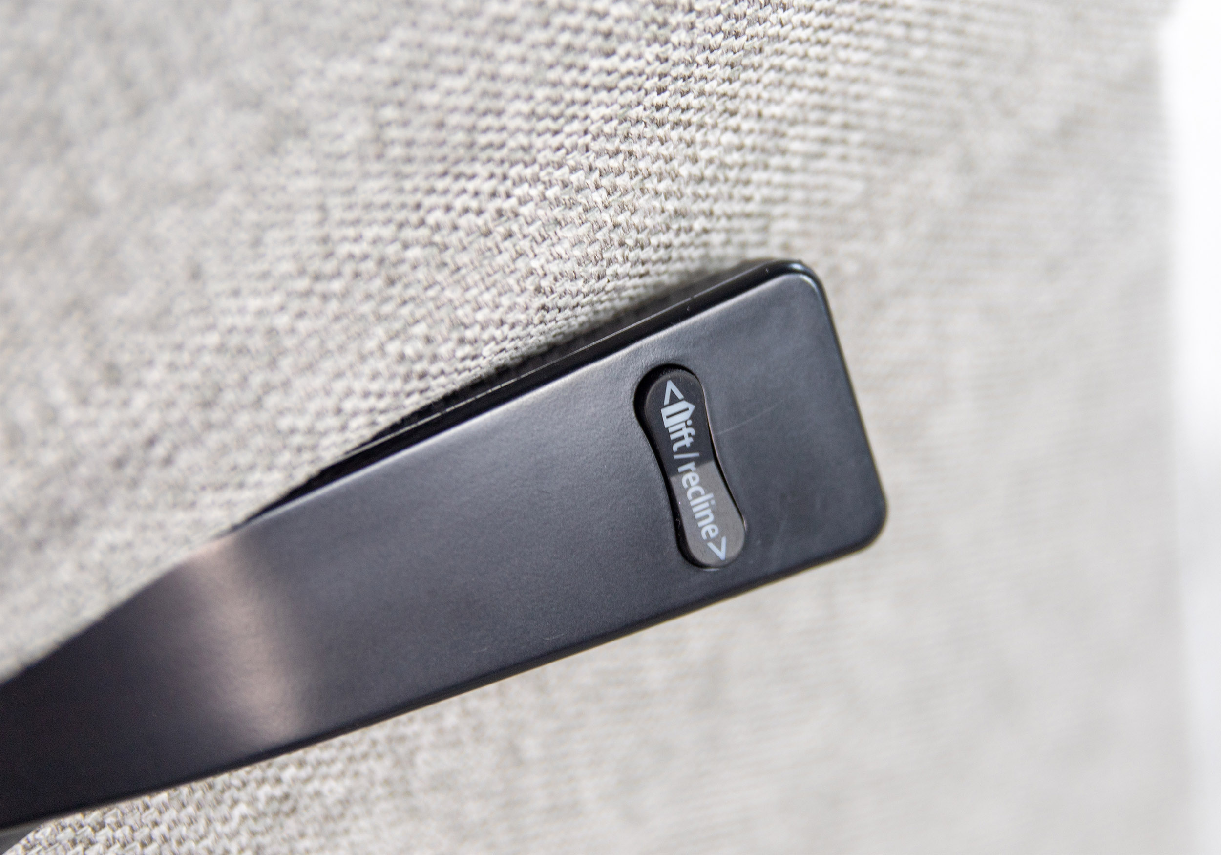 Queen Power Lift Recliner Ultra Nickel Remote Queen Power Lift Recliner Ultra Nickel Remote