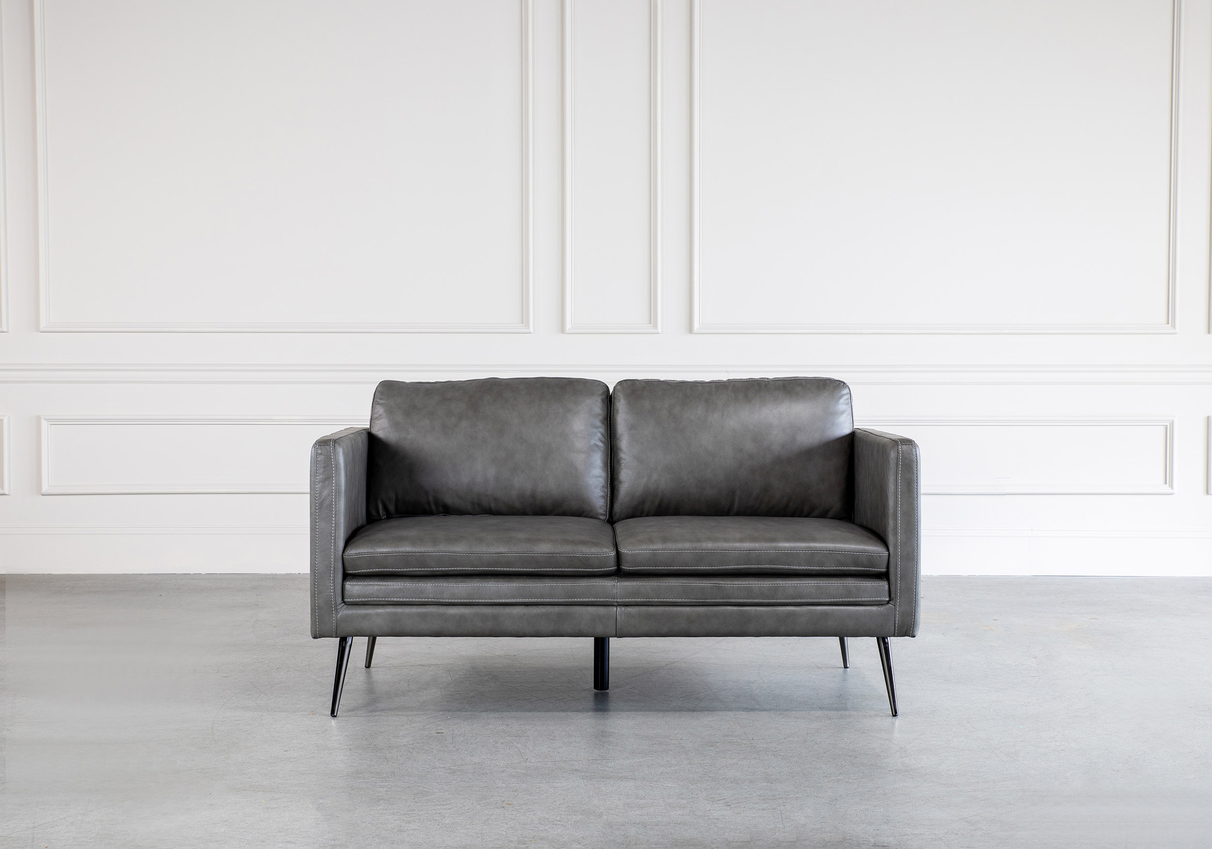 Wayne Loveseat Grey Front