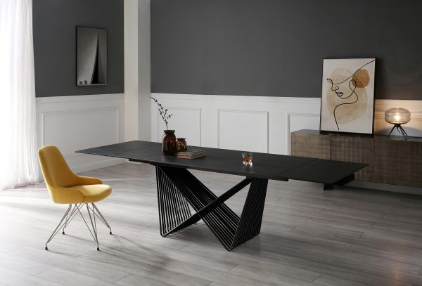 Diane Dining Table, Black, Style