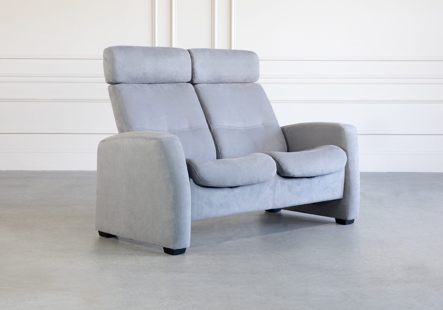 Nordic FS83 Loveseat Echo Charcoal Angle