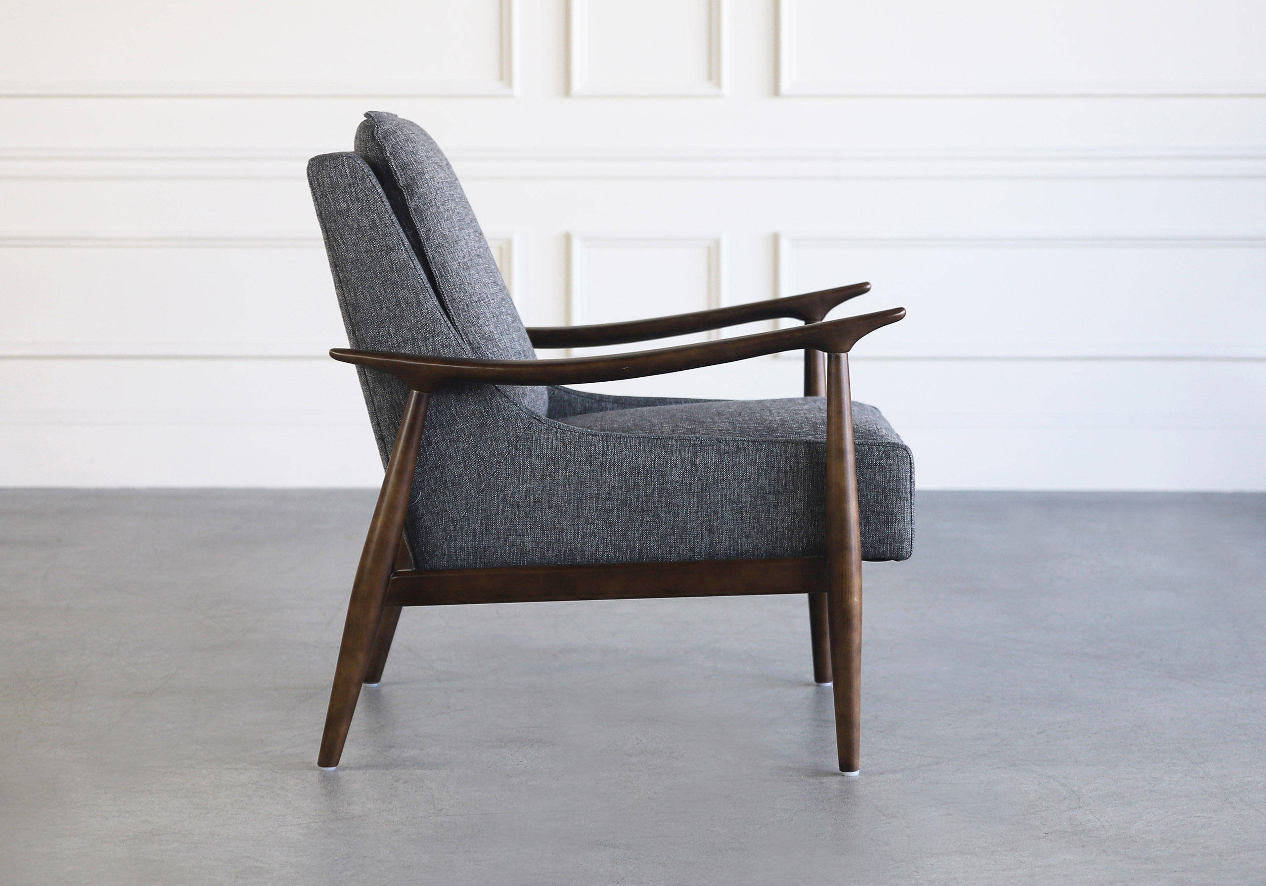 Santan Chair Pepper Side