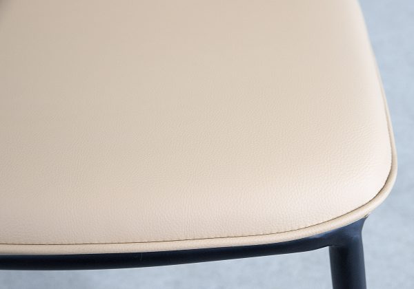 Arlo Dining Chair in Camel, Detail2