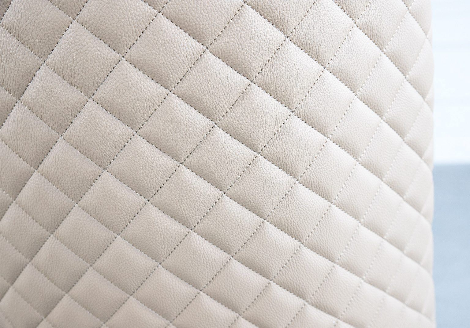 Doris Dining Chair Camel Detail2