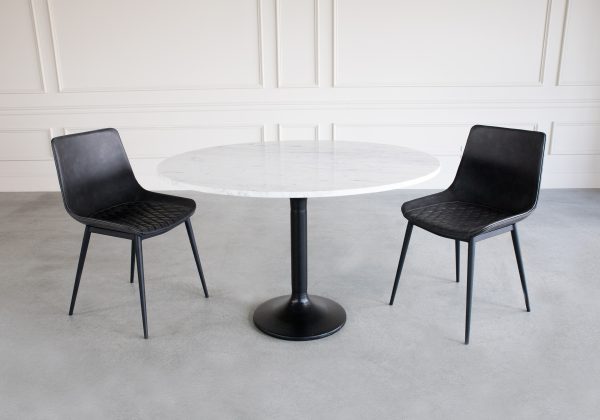 Lulie Table in White Marble with Chairs