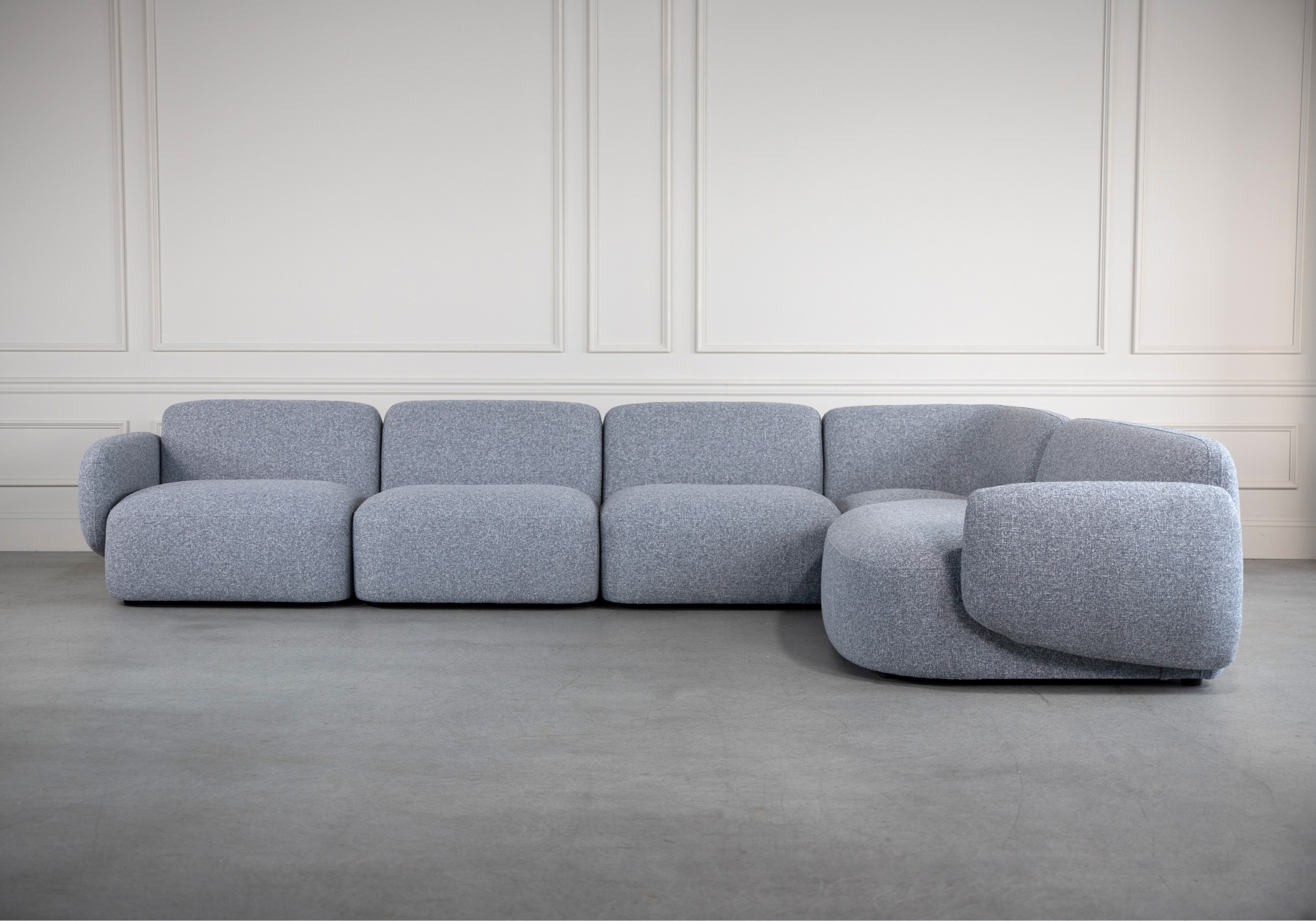 Frank Sectional Grey Front