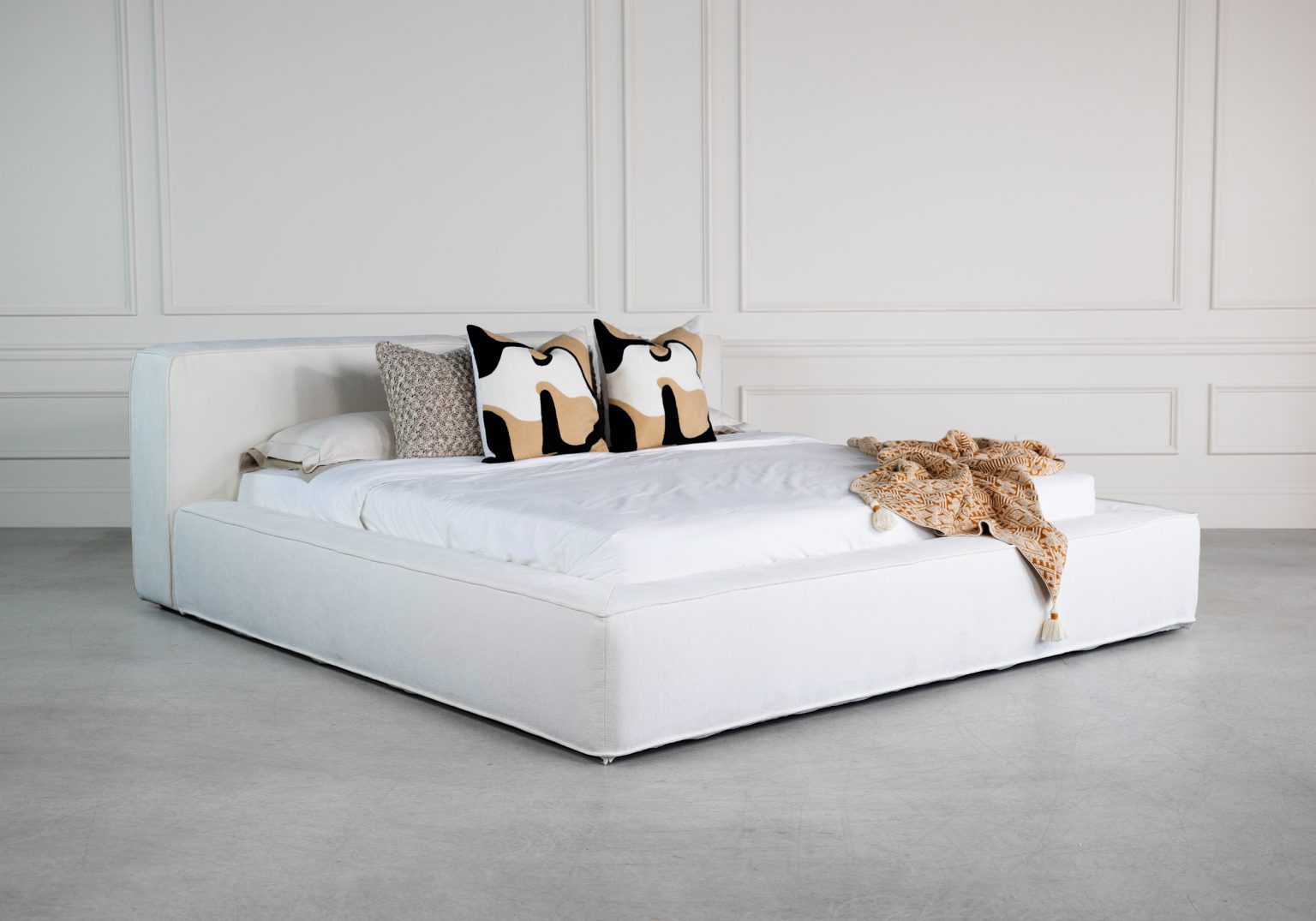 Nora Bed Angle