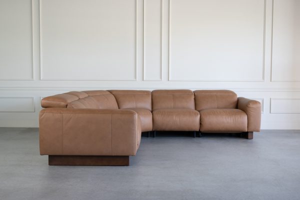 Wendy Sectional in Butter, Front