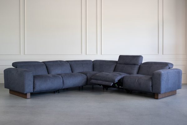 Wendy Sectional in Denim, Angle, Recline
